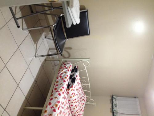 Budget Double Room with Shared Bathroom